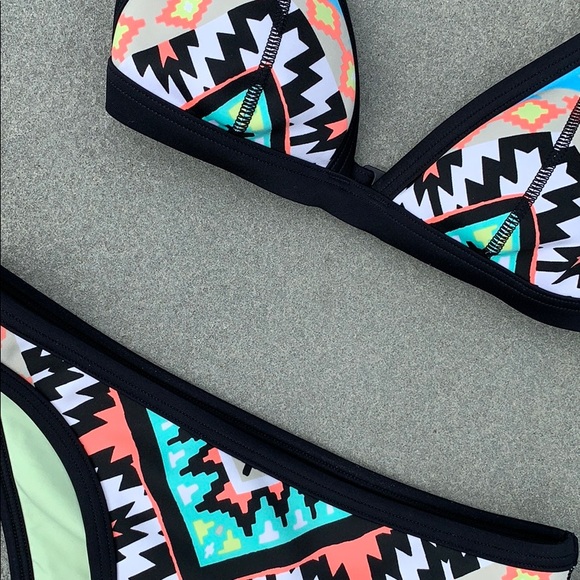 Seafolly Fun bright colored bikini set Australia - Picture 4 of 4